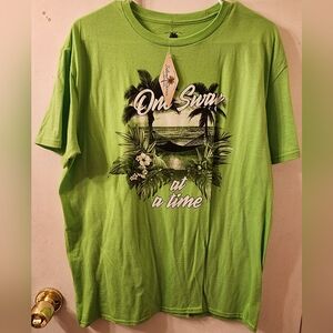 Island Shores Green Tropical Graphic T-Shirt